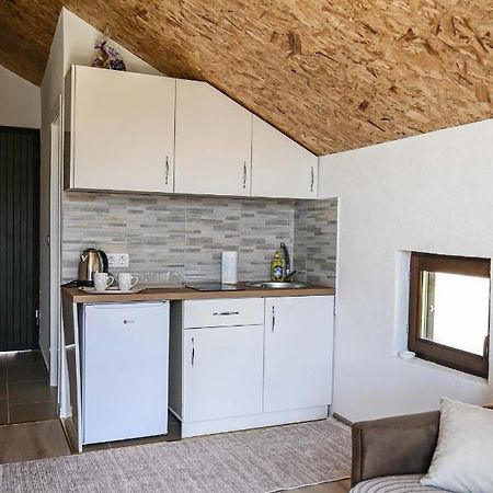 Elem Apartmani Skver トゥズラ エクステリア 写真